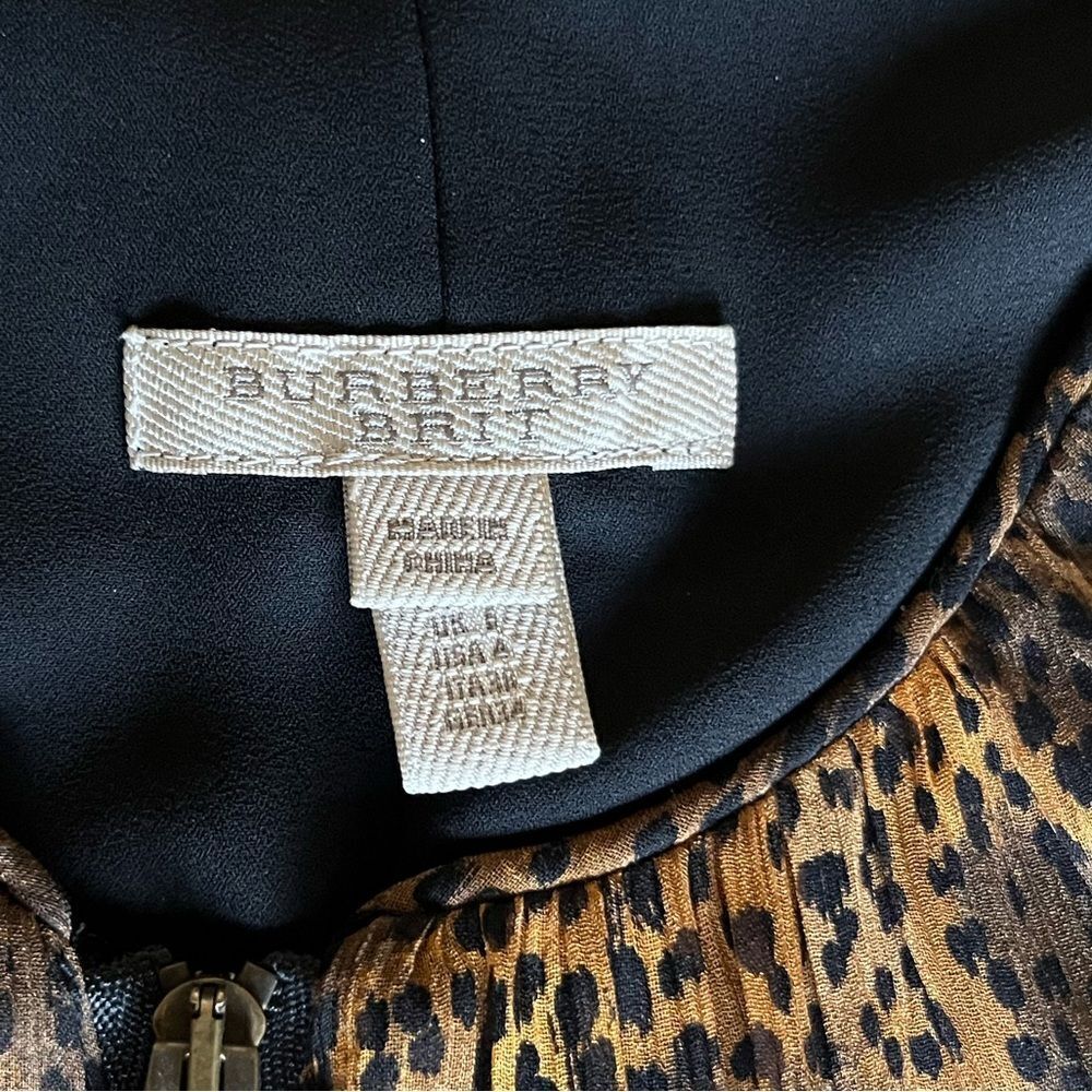 Burberry Brit Leopard Print Mulberry Silk Front Zip Dress - Picture 8 of 10